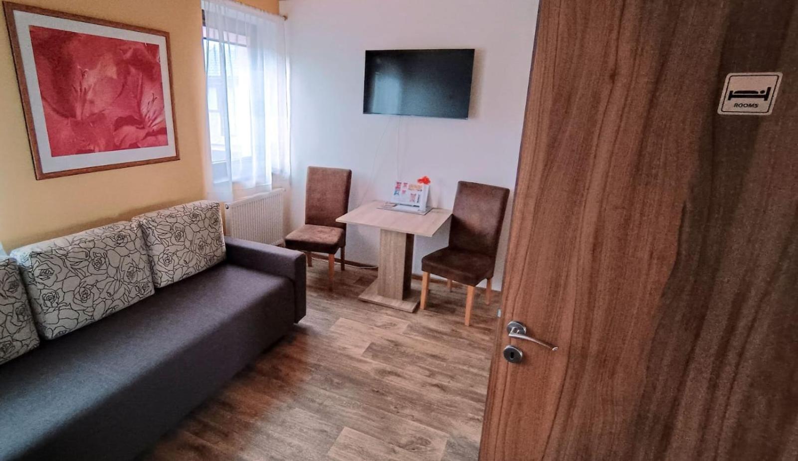 Guest House Sherpa Moravská Třebová 외부 사진